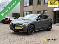 Alfa Romeo Stelvio - 2.0 T AWD Veloce Panodak Leer Navi Carplay Camera Harman Kardon Trekhaak