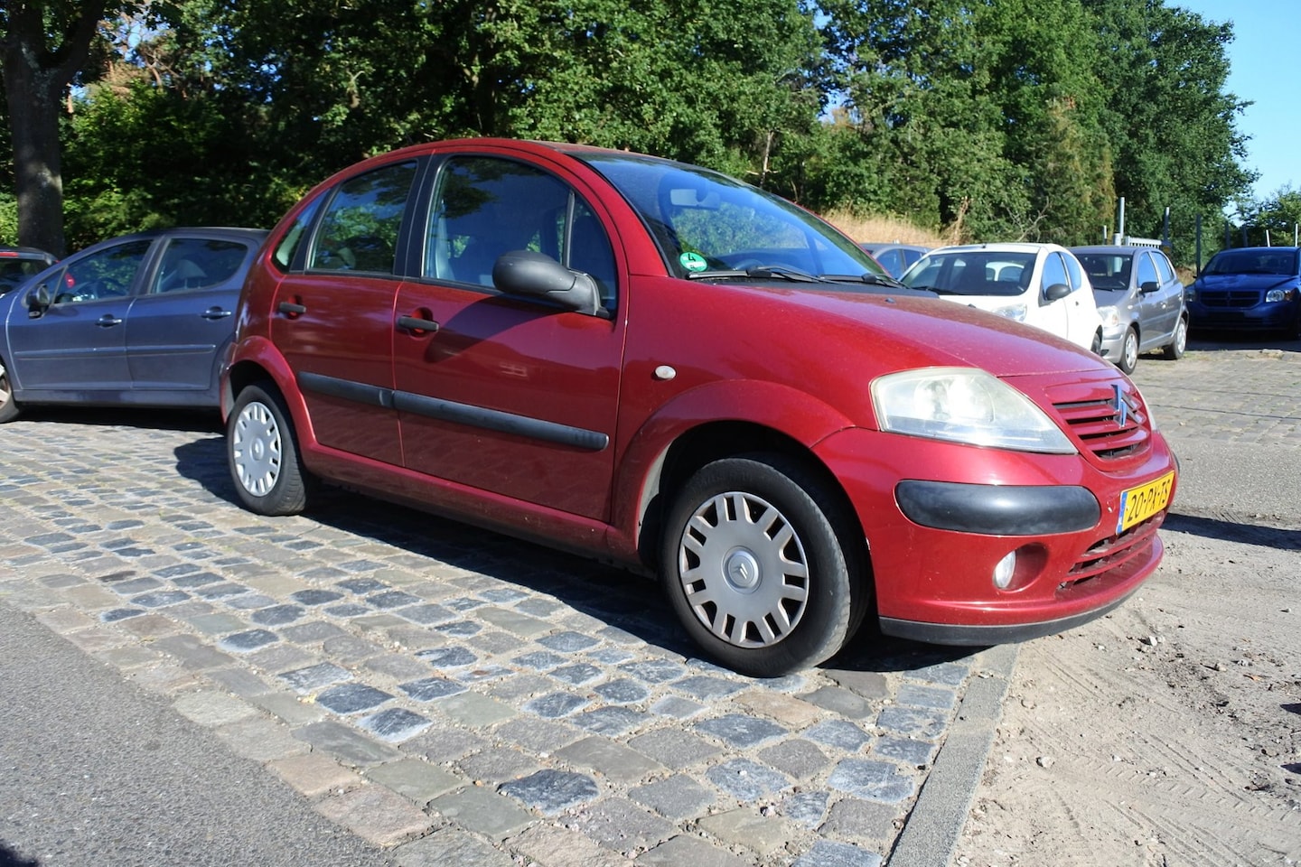 Citroën C3 - 1.4i Différence 5 drs airco nw apk 17-8-2027 233 dkm - AutoWereld.nl