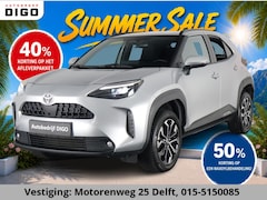 Toyota Yaris Cross - 1.5 HYBRID DYNAMIC LUXERY GARANTIE 2035 PARKEERSENSOREN VOOR & ACHTER . STOEL/STUUR VERWAR