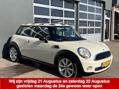 MINI One - 1.4 Business Line Cruise control Mistlampen voor Airco Stuurwiel multifunctioneel Radio