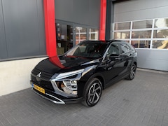 Mitsubishi Eclipse Cross - 2.4 PHEV Instyle 8 Jaar fabrieksgarantie / Dealer Onderhouden / Stoelverwarming / Achterui