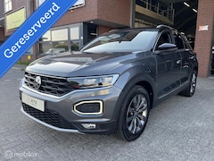 Volkswagen T-Roc - 1.5 TSI Sport LED*NAVI*CAMERA*ACC*CARPLAY
