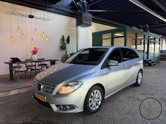 Mercedes-Benz B-klasse - 180 Ambition Trekhaak | Nieuwe Service & APK |
