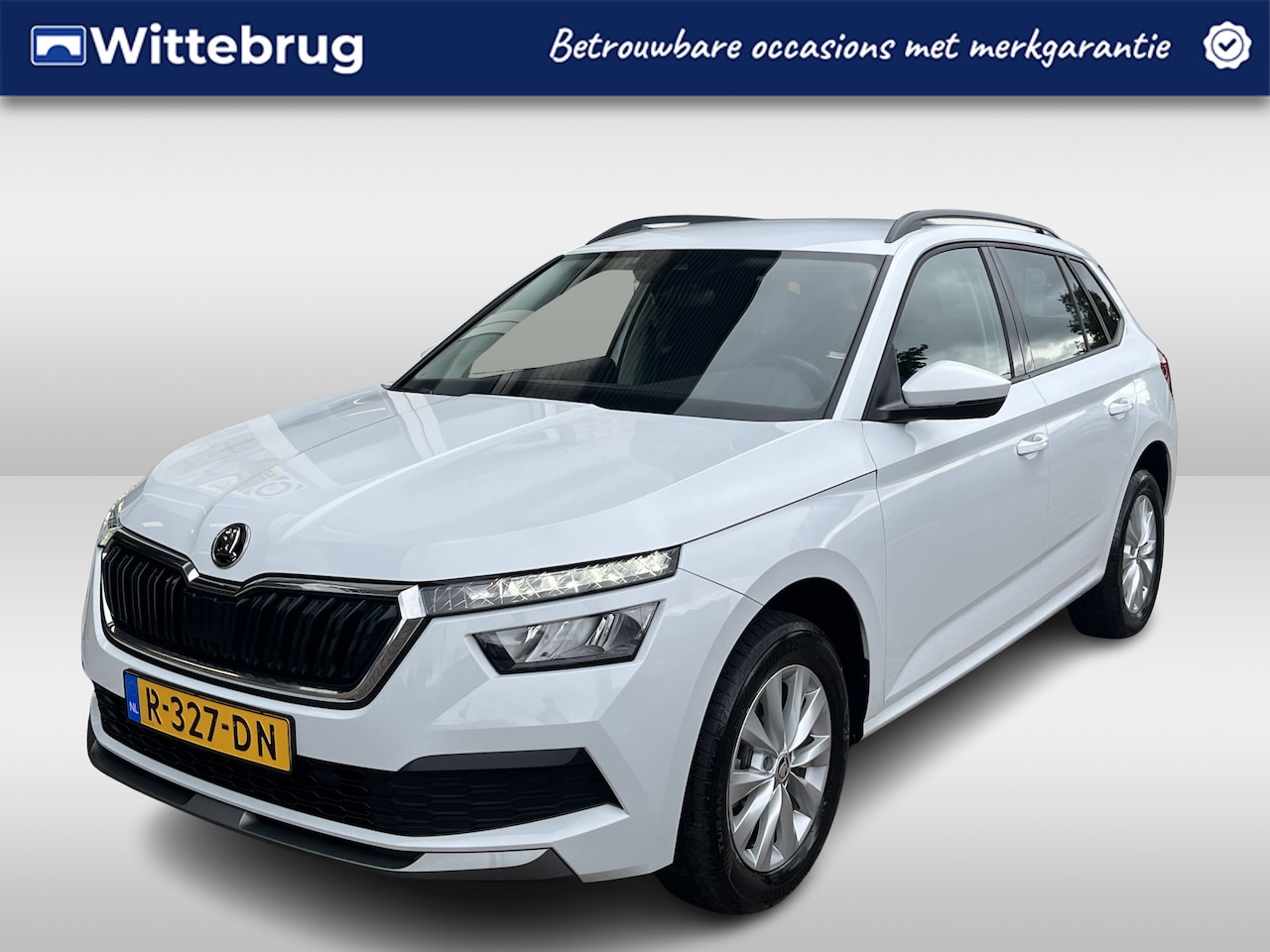 Skoda Kamiq - 1.0 TSI Ambition / CRUISE/ AIRCO/ SMARTLINK/ PARK. SENSOREN/ MULTIMEDIA/ LED/ 16" LMV - AutoWereld.nl