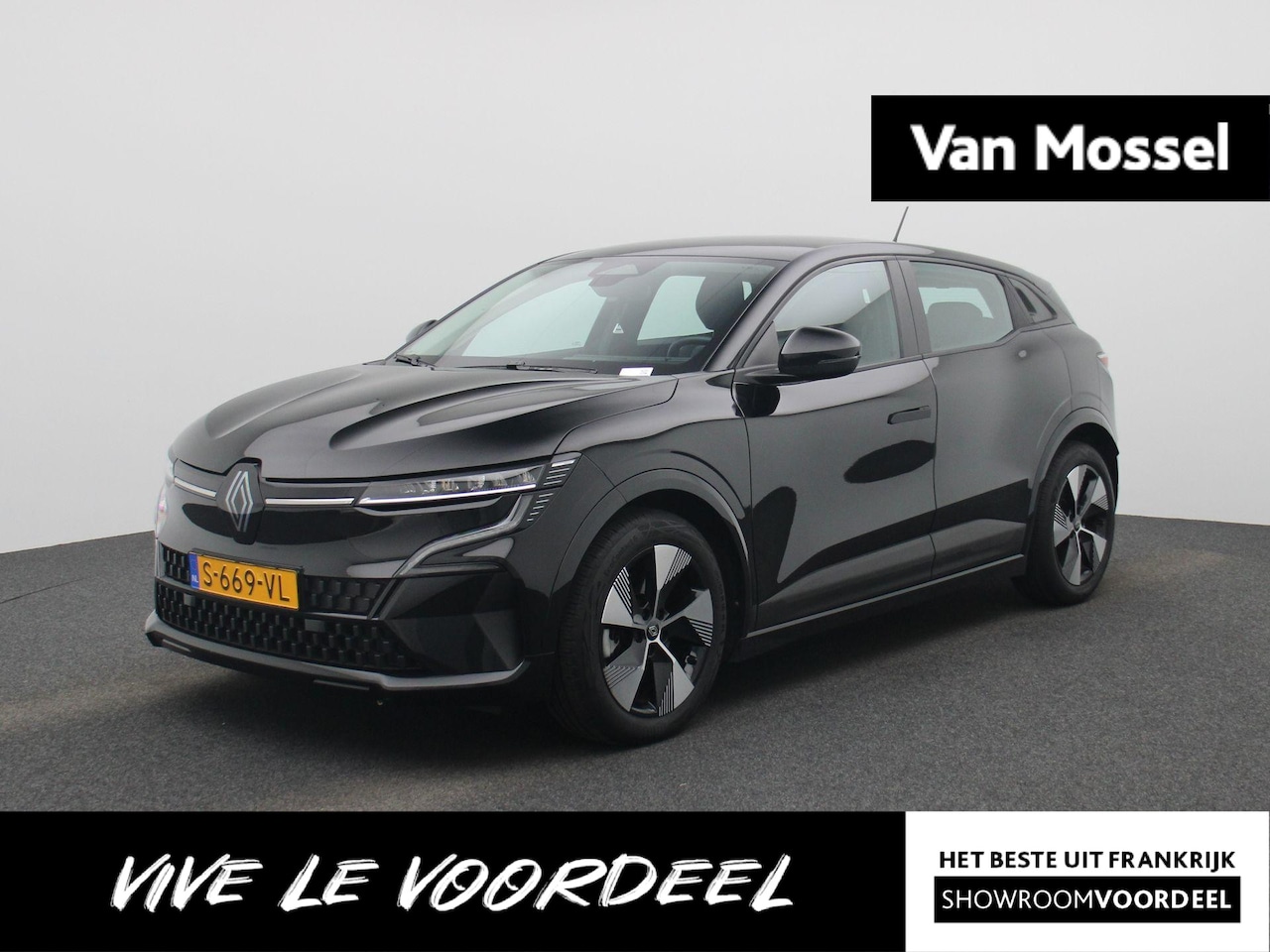 Renault Mégane E-Tech - EV40 Boost Charge Equilibre | Achteruitrijcamera | Apple Carplay & Android Auto | Trekhaak - AutoWereld.nl