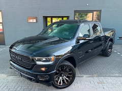 Dodge Ram 1500 - Laramie Night 5.7 V8 4x4 |Luchtvering|Pano|Uitlaatklep