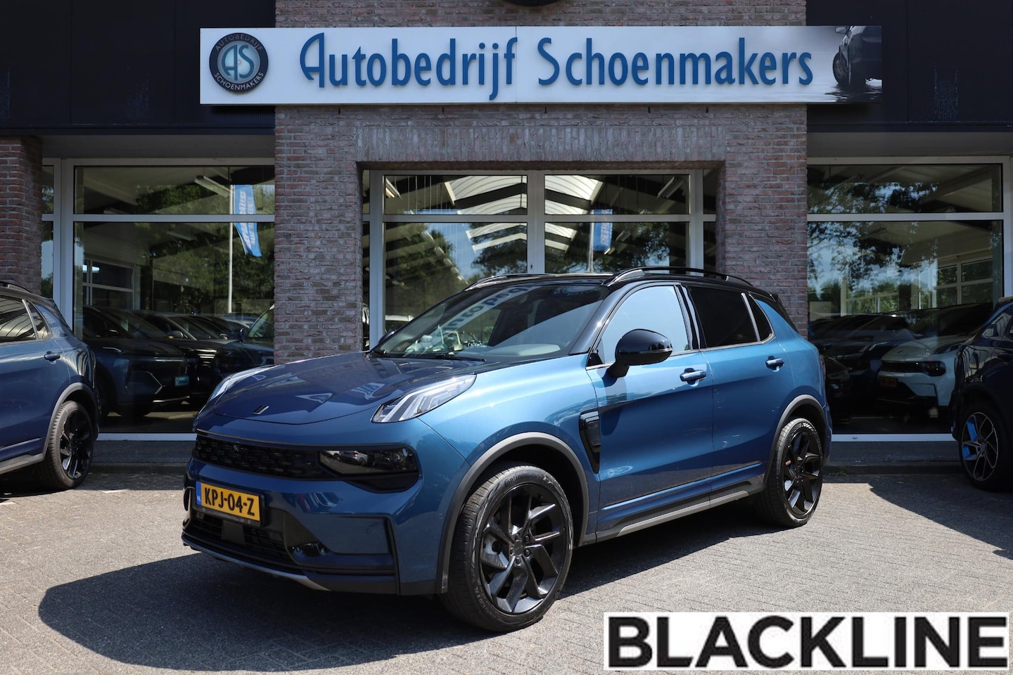 Lynk & Co 01 - 1.5 MY23! BLACKLINE ZWARTE-HEMEL ROLHOES MY23 360-CAMERA PANO/SCHUIF INFINITY DAB NAVI CAR - AutoWereld.nl