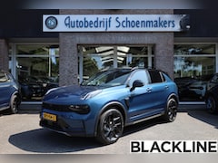Lynk & Co 01 - 1.5 MY23 BLACKLINE ZWARTE-HEMEL ROLHOES MY23 360-CAMERA PANO/SCHUIF INFINITY DAB NAVI CARP