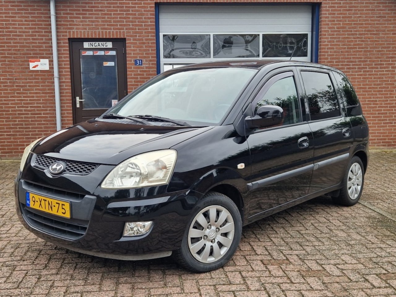Hyundai Matrix - 1.6i Automaat Dynamic Airco Trekhaak - AutoWereld.nl