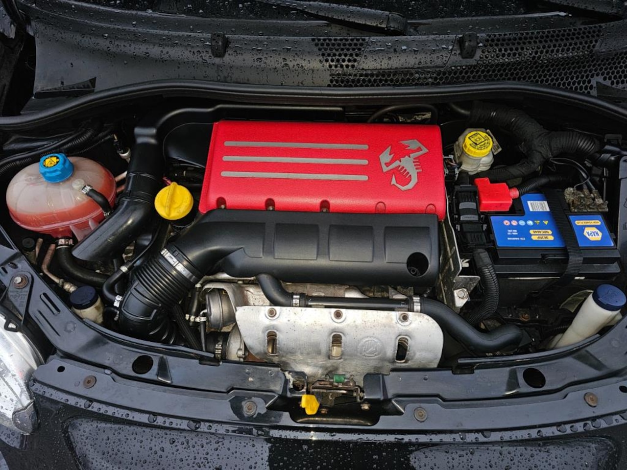 Fiat 500 Abarth - |Volledig onderhoud|EXTRA OPTIES| - AutoWereld.nl