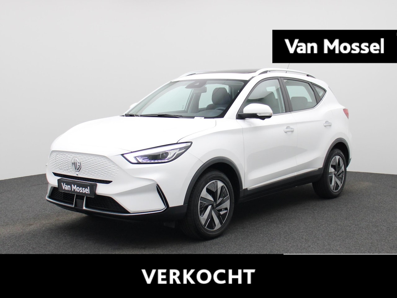 MG MG ZS EV - Standard Range Luxury 50 kWh | Voorraad voordeel | Op = Op! | Panoramadak | Leatherette Be - AutoWereld.nl