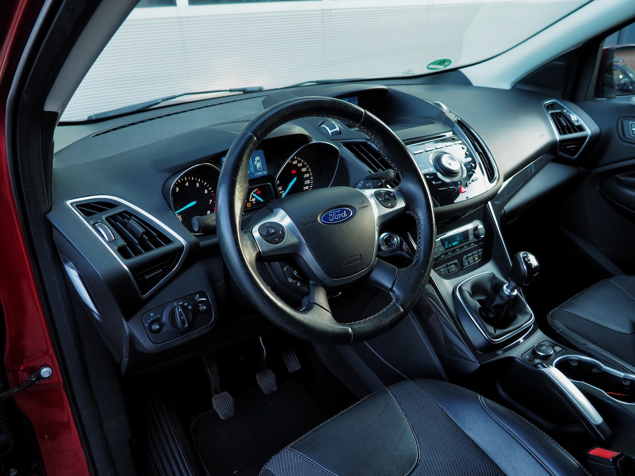 Ford Kuga - 1.5 EcoBoost Titanium Style Pack LUXE! TREKH. CAMERA