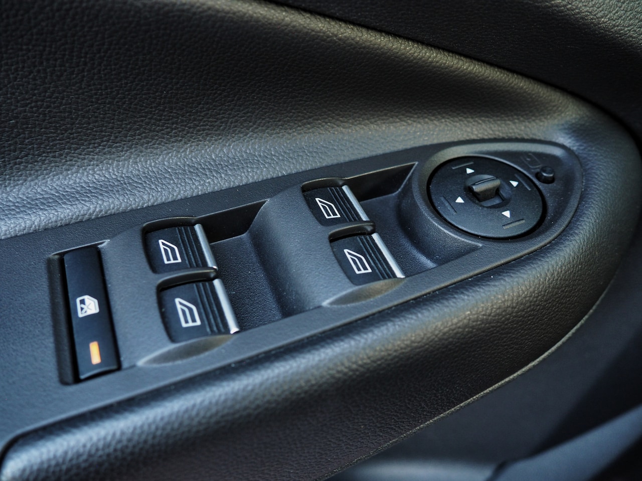 Ford Kuga - 1.5 EcoBoost Titanium Style Pack LUXE! TREKH. CAMERA