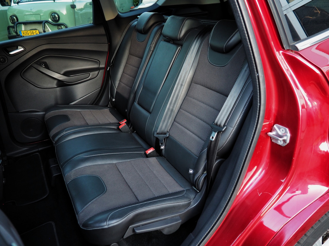 Ford Kuga - 1.5 EcoBoost Titanium Style Pack LUXE! TREKH. CAMERA