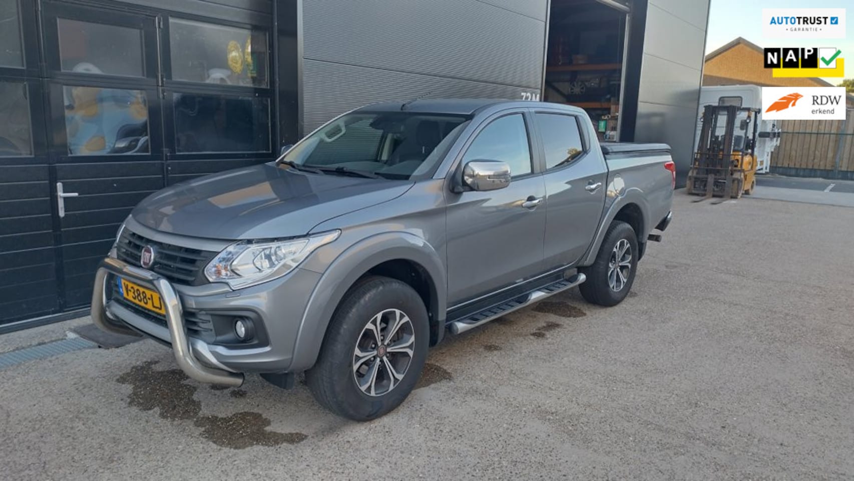 Fiat Fullback - 2.4D LX Double Cab 5pers BE-trekker 3500kg 54duizend km - AutoWereld.nl