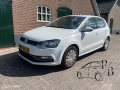 Volkswagen Polo - 1.4 TDI Comfortline Connected Series