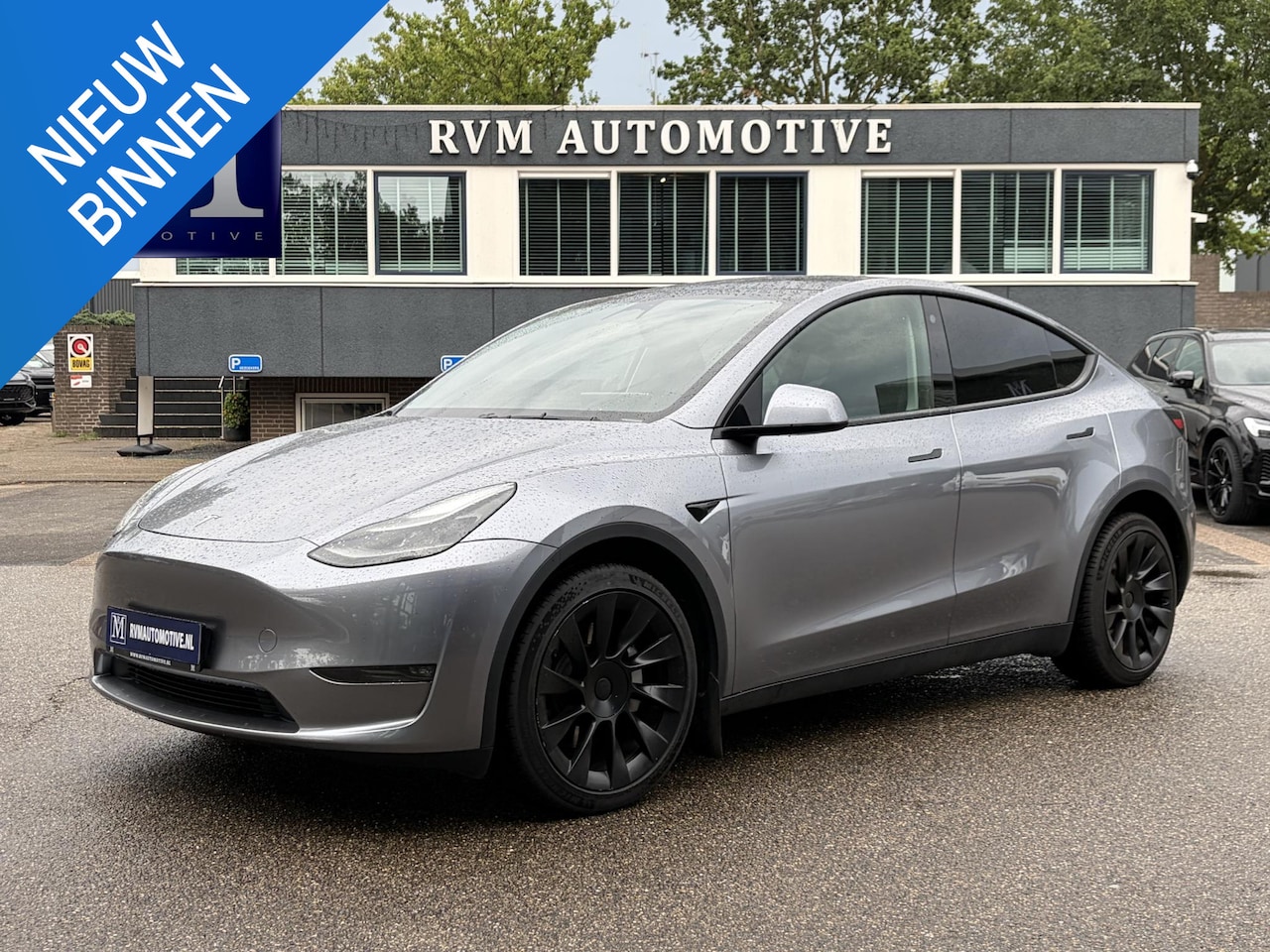 Tesla Model Y - Long Range AWD 75 kWh SOH 97%| QUICKSILVER!| TESLA FABRIEKSGARANTIE TOT 05-2027/ 80.000KM - AutoWereld.nl