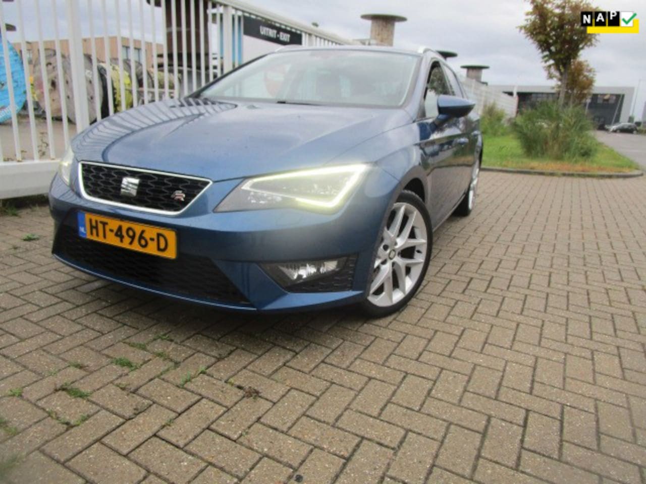 SEAT Leon ST - 1.4 EcoTSI FR 1.4 EcoTSI FR - AutoWereld.nl