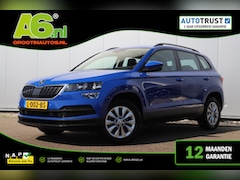 Skoda Karoq - 1.0 TSI Business Edition Trekhaak Navigatie Carplay Android Climate Adaptive Cruise LMV Pa