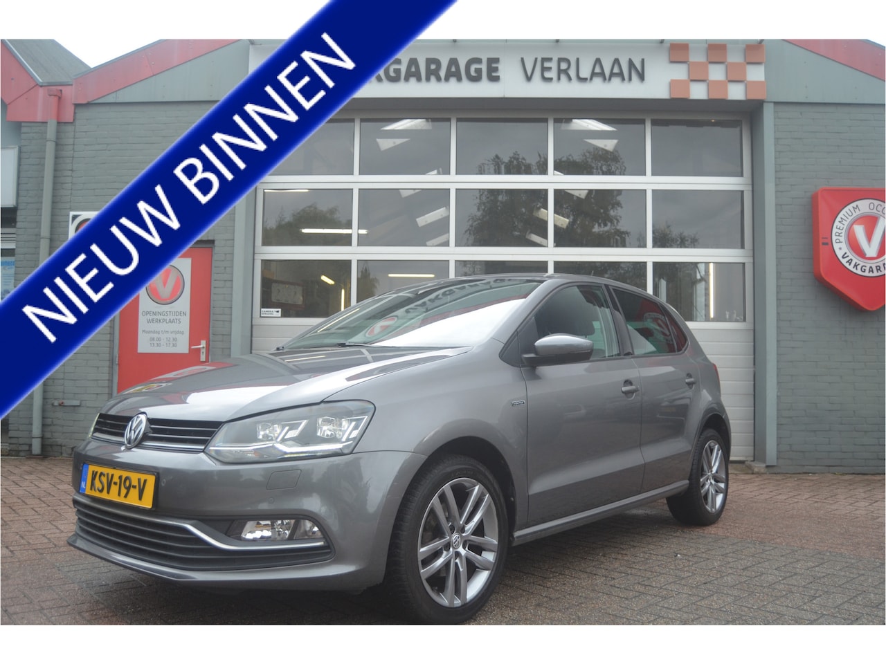 Volkswagen Polo - 1.2 TSI Lounge. nav. 12 mnd. gar. PDC - AutoWereld.nl