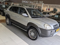 Hyundai Tucson - 2.0i Dynamic Cross Airco, Cruise Control, Trekhaak, Stuurbekrachtiging