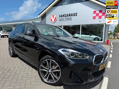 BMW X2 - SDrive18i Business Edition Plus/ TREKHAAK/M SPORT/LEDER