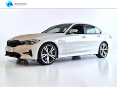 BMW 3-serie - 330e eDrive Edition 292 pk LED LMV WINTERPACK APPLE CARPLAY