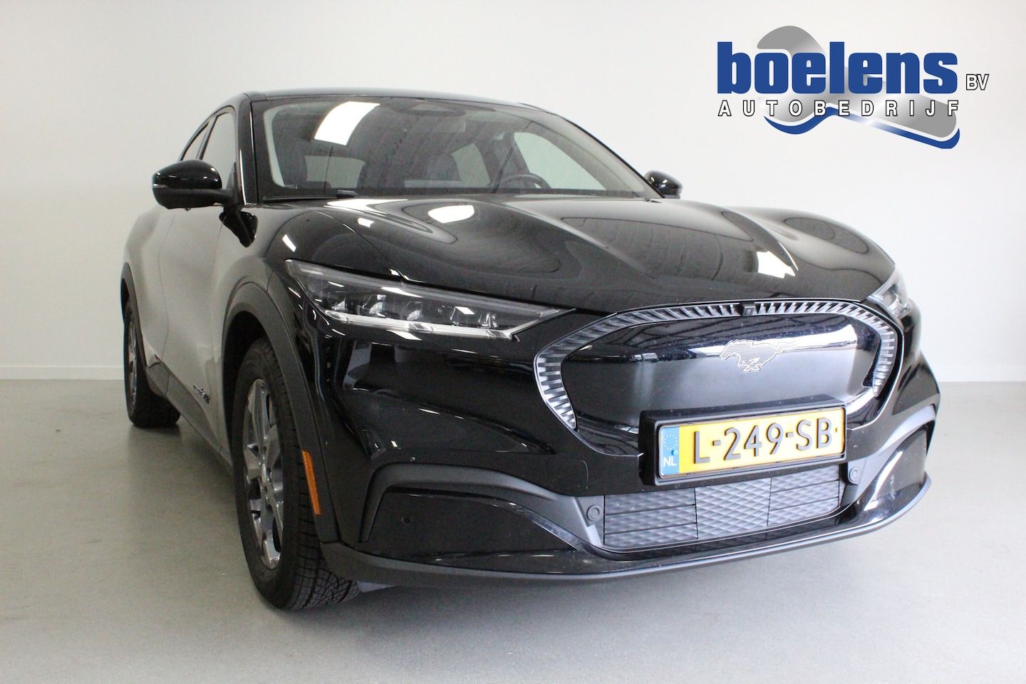 Ford Mustang Mach-E - Extended RWD 98 kWh | CAMERA | DAB-RADIO | CLIMA | STOEL+STUUR/VERW | LED | 18'LMV | NAVIG - AutoWereld.nl