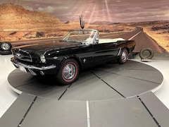 Ford Mustang Convertible