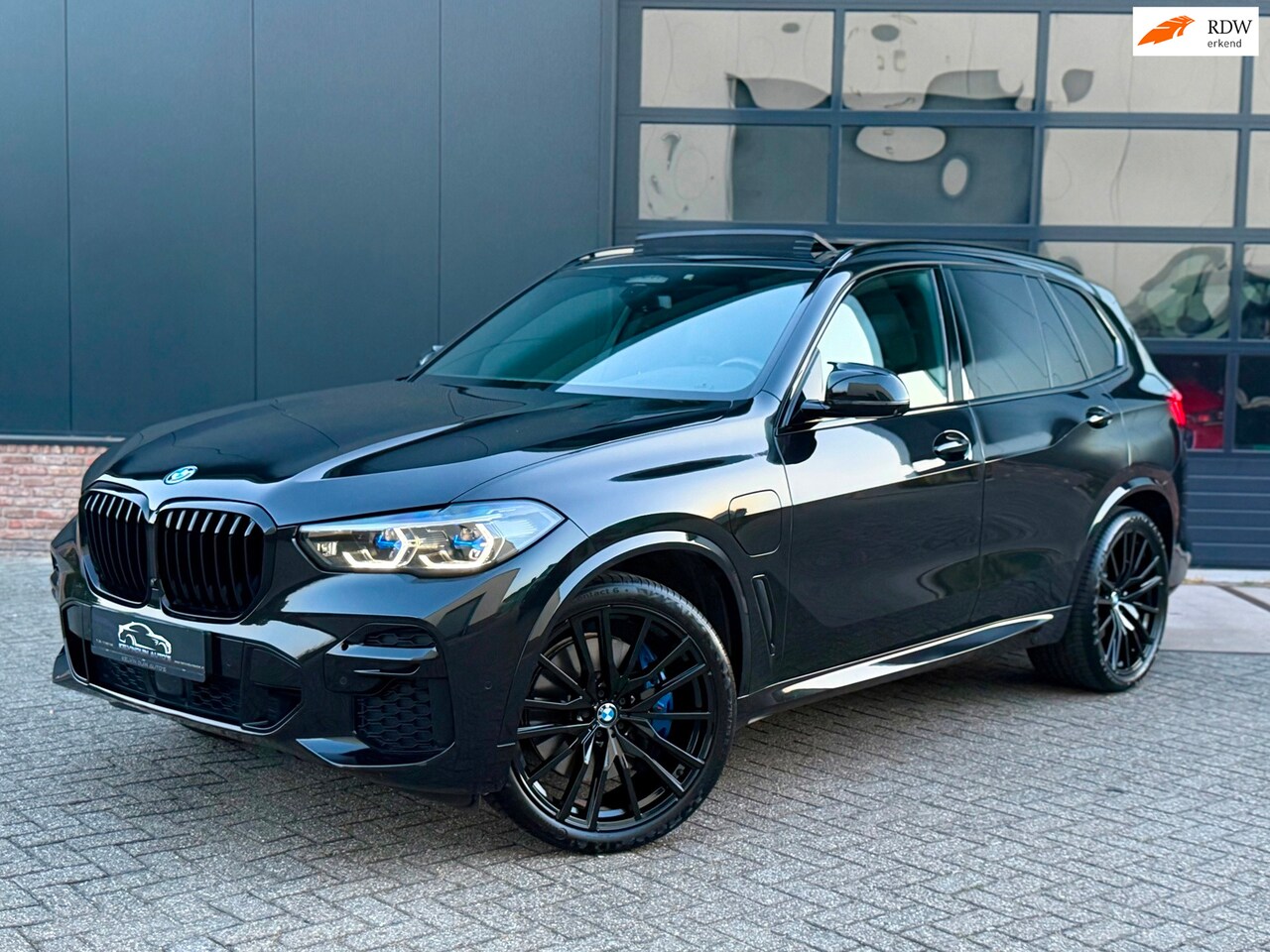 BMW X5 - XDrive45e M Sport Pano|M seat|Skylounch|H&K|Voll opties - AutoWereld.nl