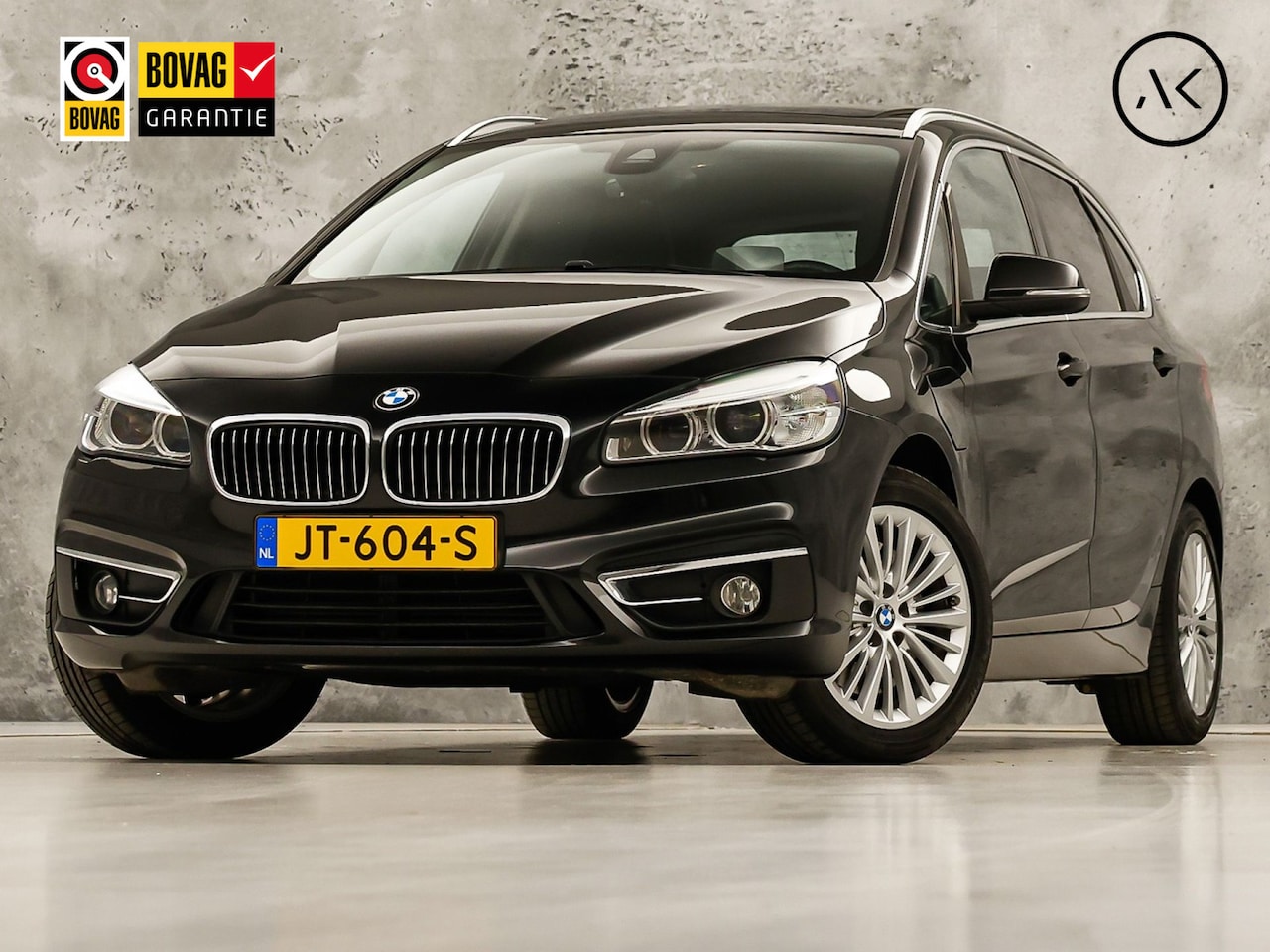 BMW 2-serie Active Tourer - 225xe Centennial High Executive 225Pk Automaat (PANORAMADAK, DEALER ONDERHOUDEN, GROOT NAV - AutoWereld.nl