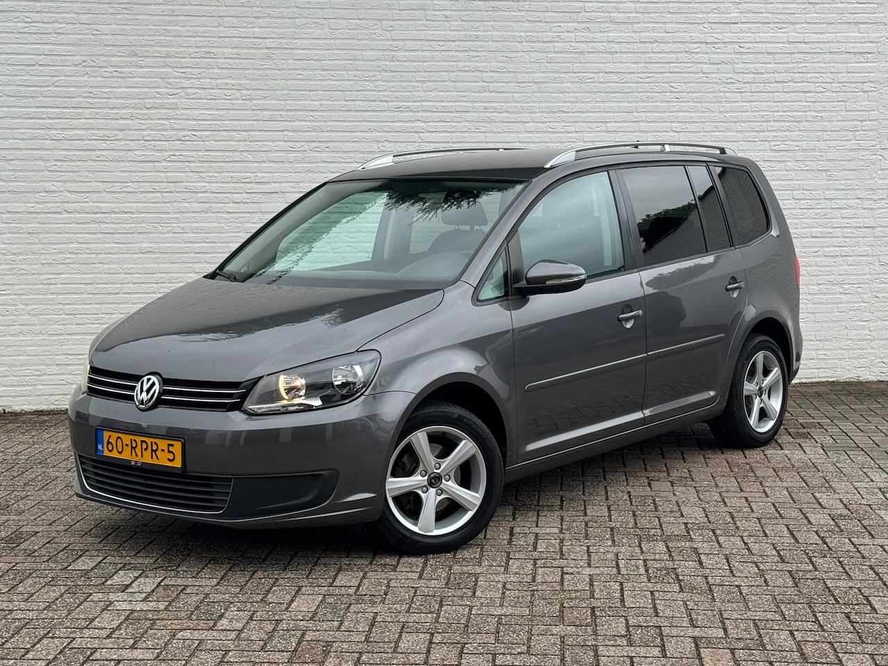 Volkswagen Touran - 1.4 TSI Comfortline 7p. Nieuwe distributie Navigatie Cruise Trekhaak - AutoWereld.nl
