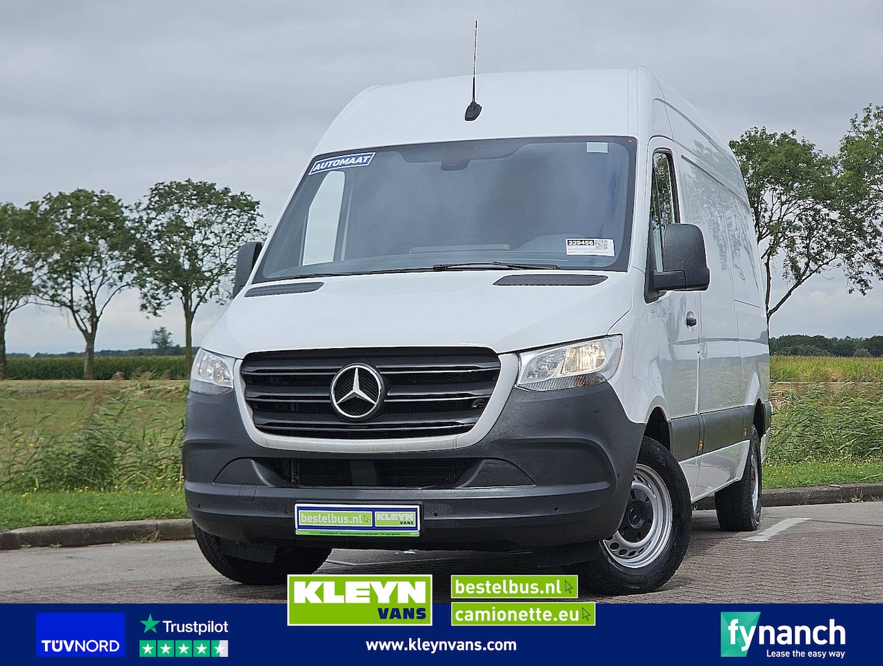 Mercedes-Benz Sprinter - 317 L2H2 Automaat Mbux - AutoWereld.nl