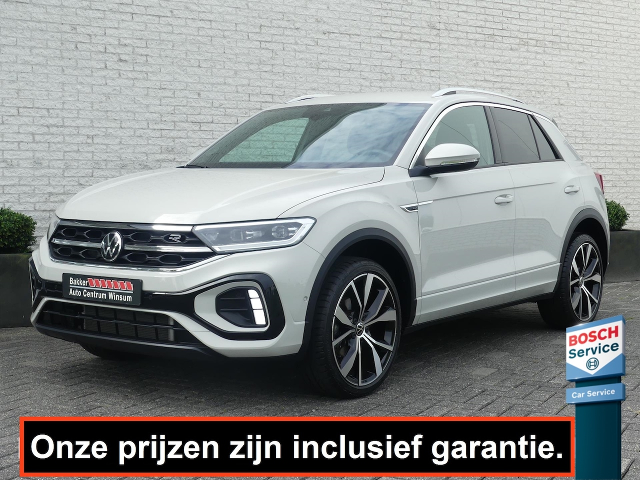 Volkswagen T-Roc - 1.5 TSI R-LINE 150PK DSG 19"LMV/CAMERA/ADAP.CRUISE/ELEK.A-KLEP/STOEL+STUURVERW. - AutoWereld.nl
