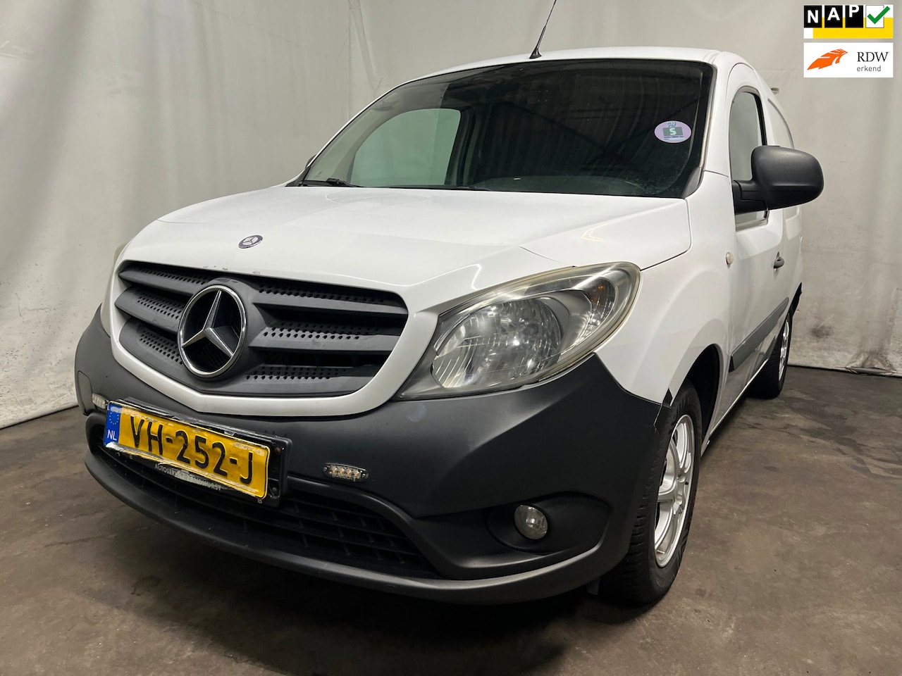 Mercedes-Benz Citan - 108 CDI BlueEFFICIENCY - Frontschade - Bak niet 100% - Schade - AutoWereld.nl