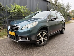 Peugeot 2008 - 1.2 PureTech Urban Cross / NAVI / CRUISE / NWE DISTRIBUTIE / TREKHAAK / 135dkm NAP