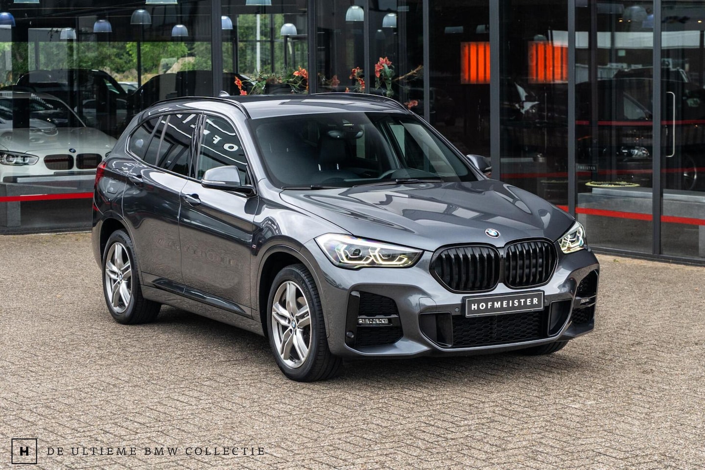 BMW X1 - sDrive18i M-Sport | LED | El. klep - AutoWereld.nl