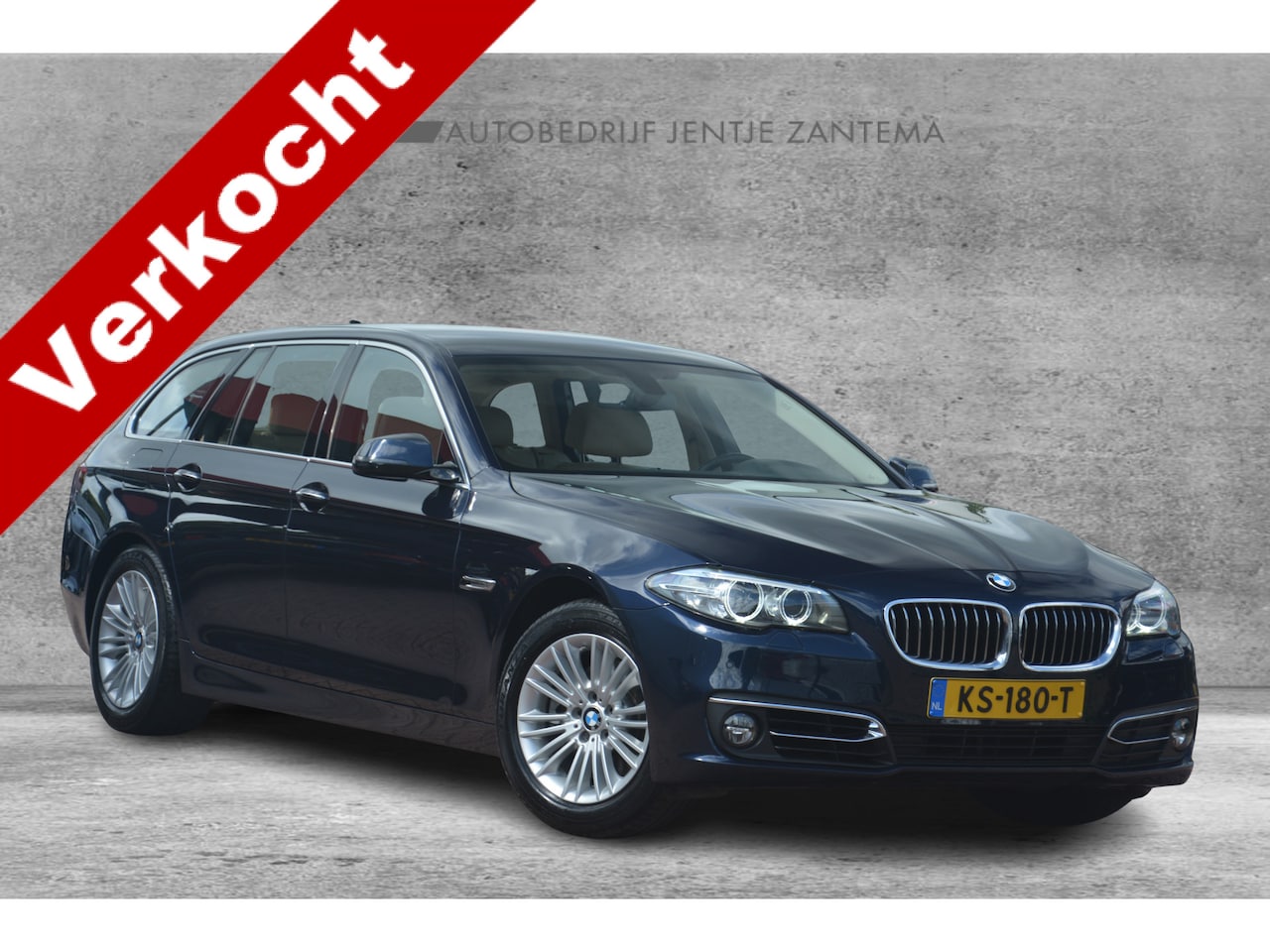 BMW 5-serie Touring - 520i Luxury Edition | Navi | Virtual-cockpit | Camera | Xenon | Comfortseats | NL auto!! | - AutoWereld.nl