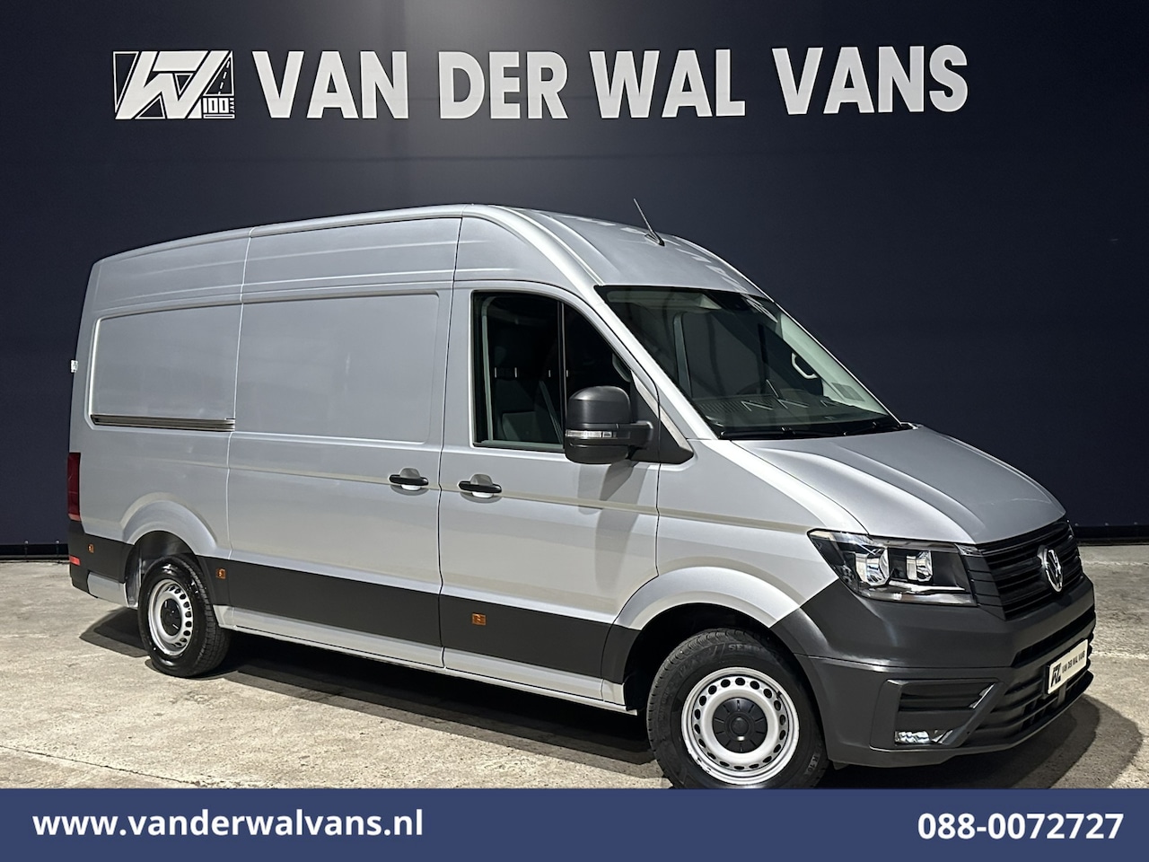 Volkswagen Crafter - 2.0 TDI 141pk L3H3 L2H2 Euro6 Airco | Camera | Apple Carplay | Cruisecontrol | 3000kg Trek - AutoWereld.nl