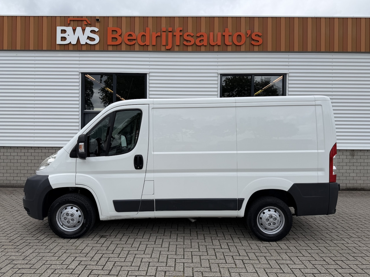 Peugeot Boxer - 330 2.2 HDI L1H1 Profit+ / te koop zo mee geen garantie / met nieuwe apk € 5.950 ex btw / - AutoWereld.nl