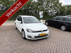 Volkswagen Golf - 1.0 TSI Comfortline TREKHAAK CRUISE NAVI CLIMA