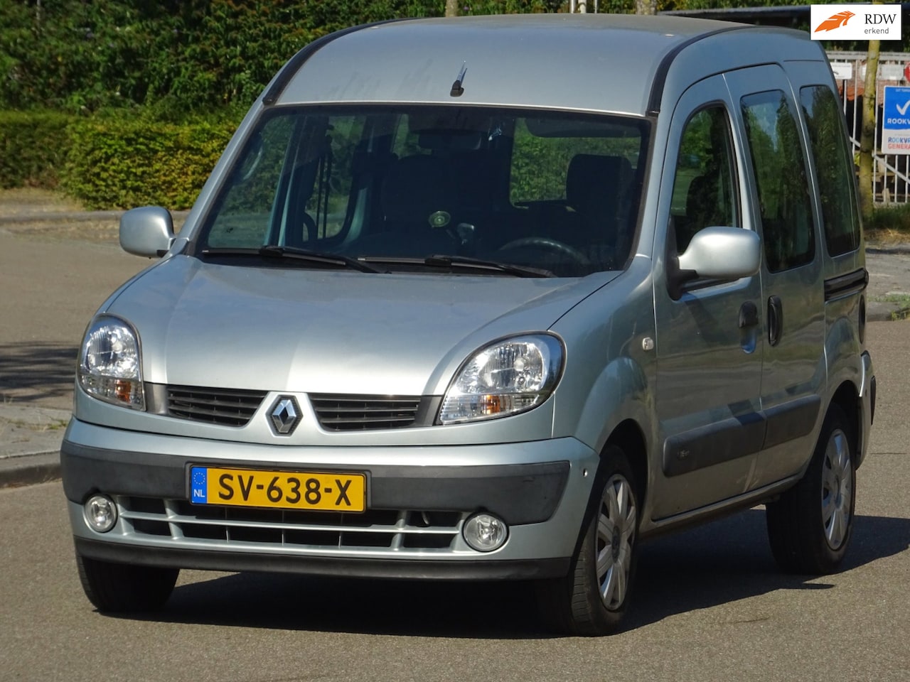 Renault Kangoo - 1.6-16V Expression Luxe AUTOMAAT NW DB-RIEM - AutoWereld.nl