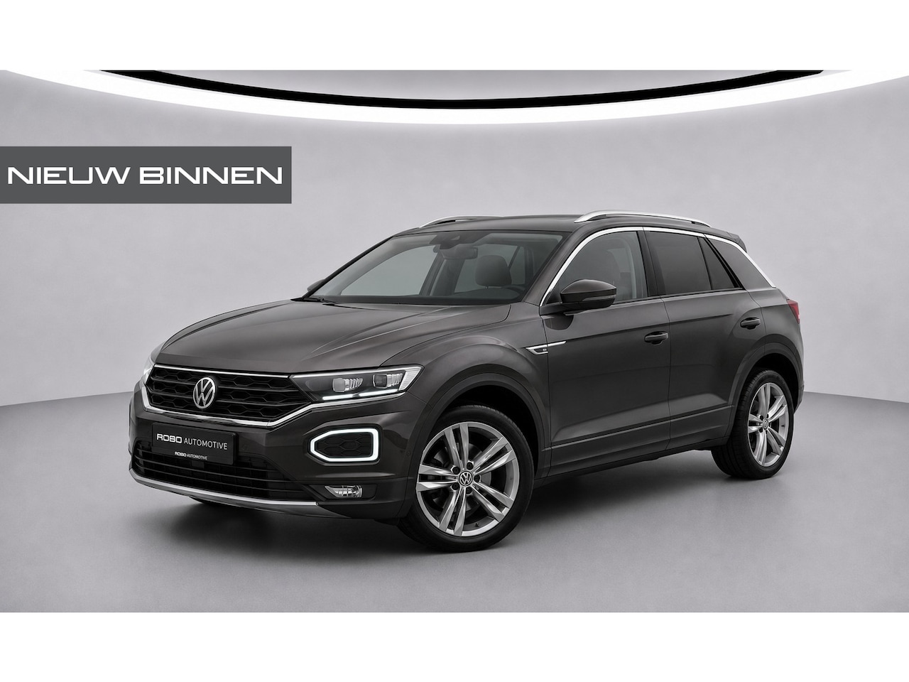 Volkswagen T-Roc - 1.5 TSI Sport Business R | R-Line | Adaptive Cruise Control | Navigatie | LED | Apple Carp - AutoWereld.nl