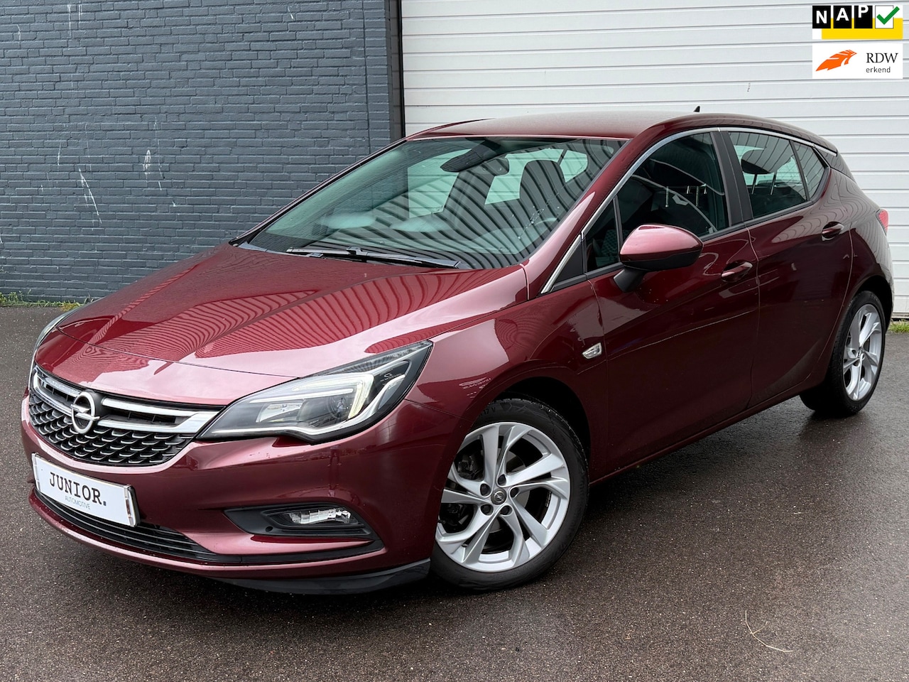 Opel Astra - 1.6 CDTI Business+ CRUISE/NAVI/LED/CLIMA/NAP - AutoWereld.nl
