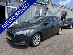 Ford Focus Wagon - 1.0 Trend