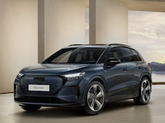 Audi Q4 e-tron - S edition 82 kWh 286 PK SUV | Panoramadak | Trekhaak | Optiek zwart |