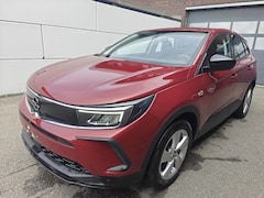 Opel Grandland - 1.6 Turbo Plug-In Hybrid Business Edition