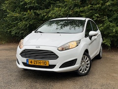 Ford Fiesta - 1.0 Style | Start / Stop + Navi Nu € 3.450,
