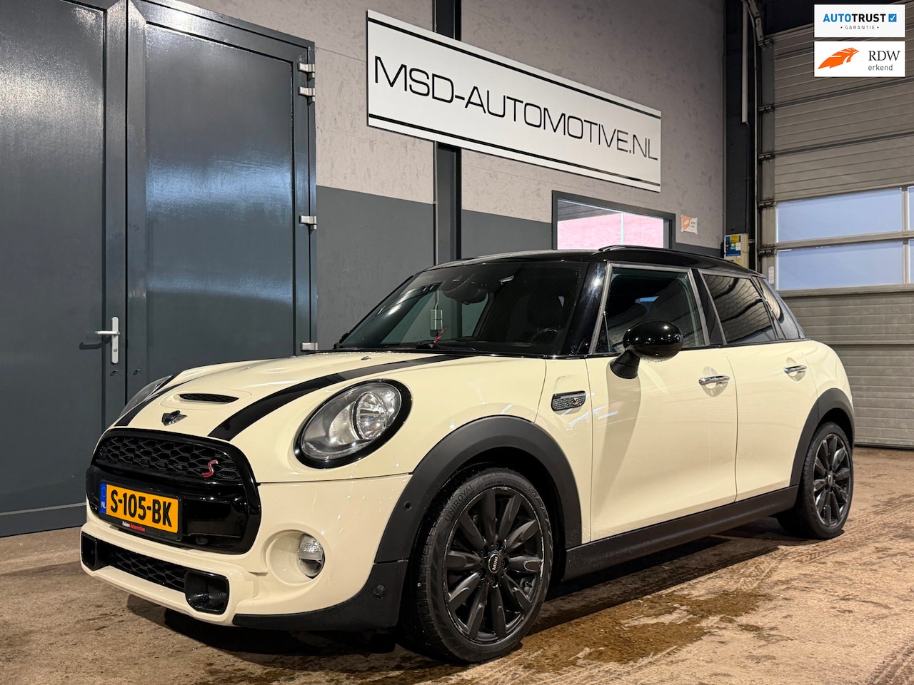 MINI Cooper S - 2.0 Cooper S Chili Head Up Harman/Kardon - AutoWereld.nl