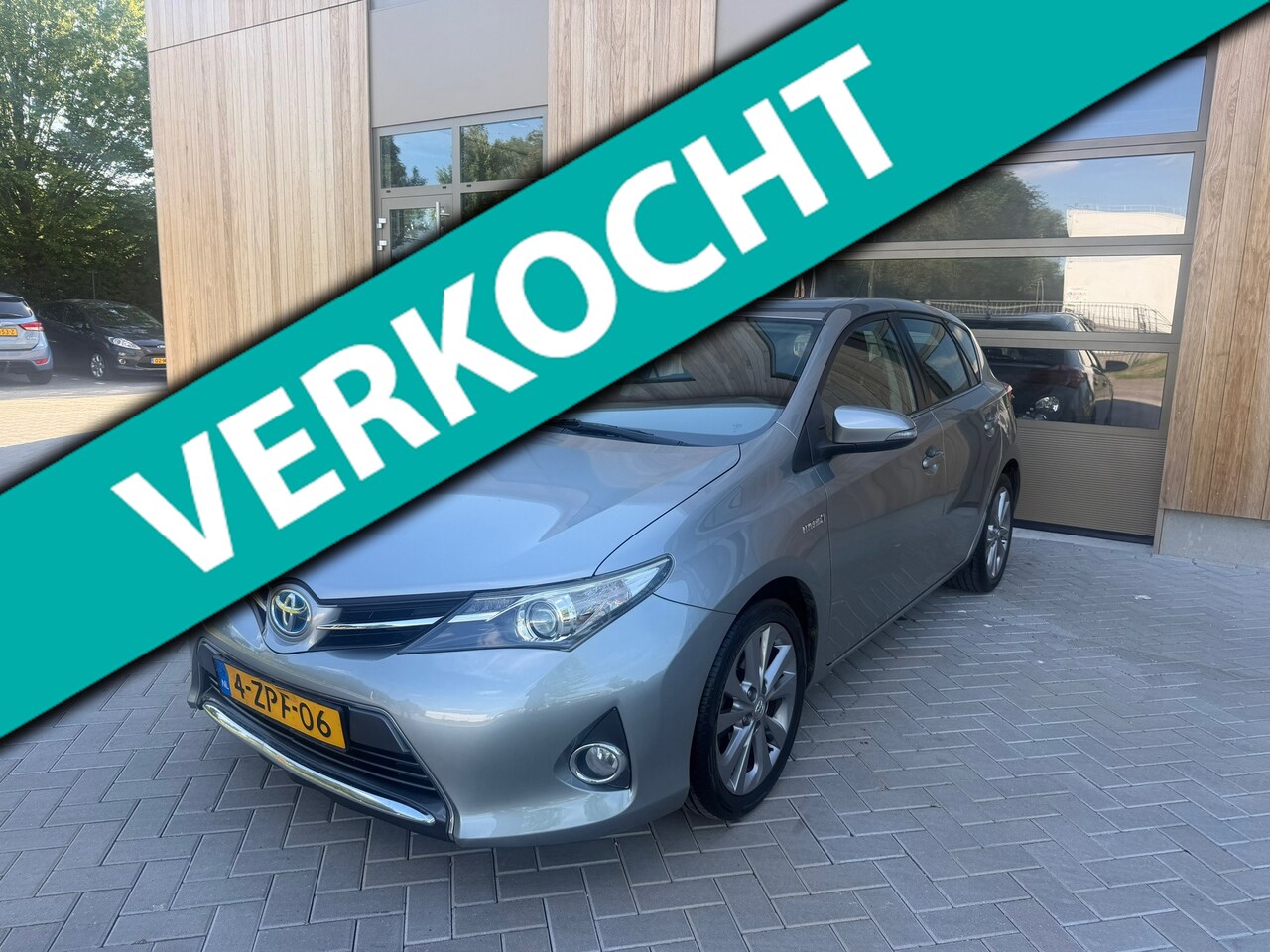 Toyota Auris - 1.8 Hybrid Lease 5DRS| Automaat|Clima|Navi|Achteruitrijcamera|Nieuwe APK - AutoWereld.nl